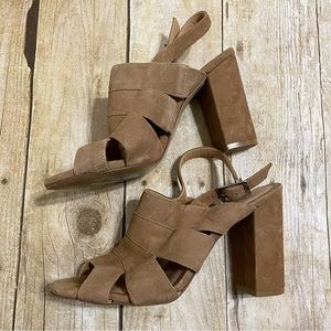 Halogen Camel Leather Upper Chunky Heel | 6.5
